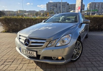 Mercedes Klasa E W212 Coupe 200 CGI BlueEFFICIENCY 184KM 2011 Mercedes-Benz Klasa E Wzorowy E 200 Coupe - 121Tkm - Bezwypadkowy 1.8, zdjęcie 2