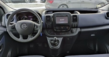 Opel Vivaro B Kombi Extra Long H1 2,9t 1.6 BiTurbo 125KM 2016 Opel Vivaro 1.6D 125KM L2H1 Klima Navi Temp Nawiewy Na tyl Kamera 157Tys G, zdjęcie 4