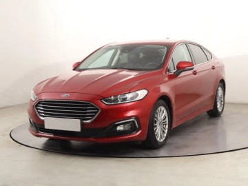 Ford Mondeo V Liftback Facelifting 2.0 EcoBlue 190KM 2021 Ford Mondeo 2.0 EcoBlue, Salon Polska, 187 KM, zdjęcie 1