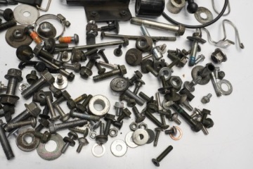 SUZUKI DL 650 V-STROM 04-11 БОЛТЫ ВИНТЫ