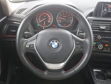 BMW Seria 1 F20-F21 Hatchback 5d Facelifting 2015 118i 136KM 2015 BMW 1 116i, Salon Polska, Automat, Skóra, Xenon, zdjęcie 14