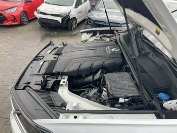 Volkswagen Touareg III SUV 4.0 V8 TDI SCR 422KM 2020 Volkswagen Touareg Automat Skóra Pneumatyka, zdjęcie 15