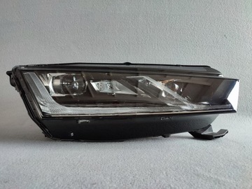 OCTAVIA 4 IV 5E4 LAMPA PRAWA PRZEÓD FULL LED 5E4941016A