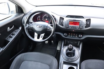 Kia Sportage III SUV 1.6 GDI 135KM 2013 Kia Sportage 1.6 GDI, Klima, Tempomat, Parktronic, zdjęcie 6