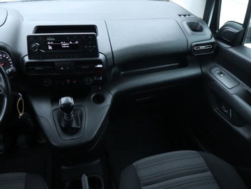 Opel Combo E Kombivan 1.2 Turbo 110KM 2019 Opel Combo 1.2 Turbo, Salon Polska, Klima, zdjęcie 7