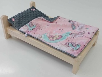 ŁÓŻKO DLA LALEK. ŁÓŻECZKO Z POŚCIELĄ I MATERACEM