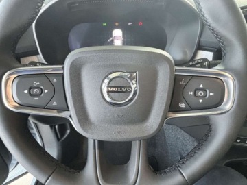 Volvo XC40 Crossover Facelifting 2.0 B3 163KM 2025 VOLVO XC40 B3 Core Suv 2.0 (163KM) 2025, zdjęcie 5