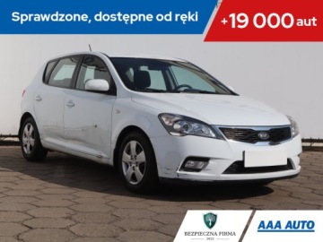 Kia Ceed I 2010 Kia Ceed 1.6 CVVT, Salon Polska, Klima, Parktronic