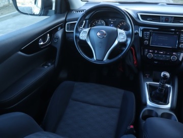 Nissan Qashqai II Crossover 1.2 DIG-T 115KM 2014 Nissan Qashqai 1.2 DIG-T, Salon Polska, Navi, zdjęcie 6