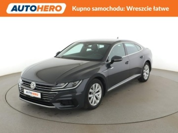 Volkswagen Arteon Fastback 2.0 TSI 190KM 2020 Volkswagen Arteon DSG full LED skóra/alcantara