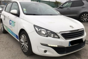 Peugeot 308 II SW 1.6 BlueHDi 99KM 2015 Peugeot 308 1.6 HDI 100 km