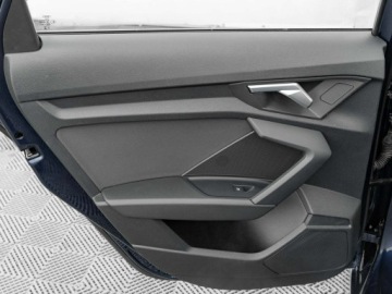 Audi A3 8Y Limousine 1.5 35 TFSI 150KM 2023 Audi A3 Limousine WD1690T#35 TFSI mHEV Advanced S, zdjęcie 25