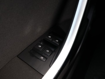 Opel Astra J Sports Tourer 1.7 CDTI ECOTEC 110KM 2011 Opel Astra 1.7 CDTI, Salon Polska, Navi, Klima, zdjęcie 16