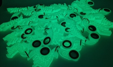 Набор брелоков Keyrambit + Shark KEYSPINNER Светится в темноте Mid Spiner