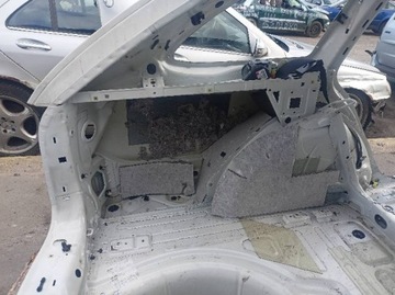 DÍL ŘEZANÝ KAROSÉRIE ČTVRTKA ZADNÍ VANA PAS KOMBI SKODA SUPERB II