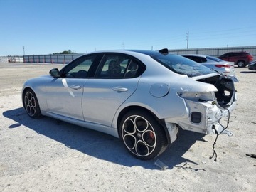 Alfa Romeo Giulia II 2024 Alfa Romeo Giulia Ti 2024 2.0l 2.0 Benzyna 280KM, zdjęcie 1