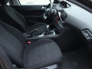 Peugeot 308 II SW 1.2 PureTech 110KM 2015 Peugeot 308 1.2 e-THP, Salon Polska, Serwis ASO, zdjęcie 8