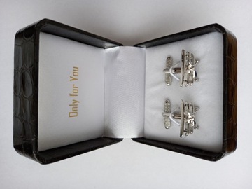 Захватывающие запонки для скрипки Страдивари