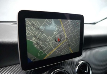 Mercedes GLA I Off-roader 1.6 180 122KM 2017 Mercedes-Benz GLA LIFT 180 Benzyna 122HP Automat Kamera II.wlasciciel GWAR, zdjęcie 19