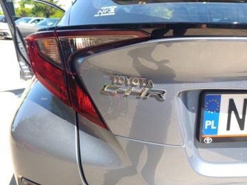 Toyota C-HR I Crossover Facelifting 1.8 Hybrid 122KM 2023 Toyota C-HR 1.8 Hybrid GPF Comfort Toyota C-HR 1.8, zdjęcie 34