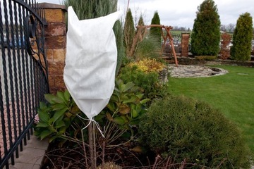 AGR НЕТКАНАЯ ТКАНЬ AGROT FABRIC STRONG UV MAT + PINS