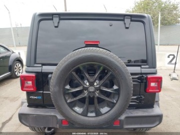 Jeep Wrangler IV 2021 Jeep Wrangler 4XE Unlimited Sahara 2021 2.0l 2.0 Hybryda 270KM, zdjęcie 4