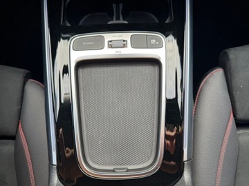 Mercedes GLB SUV 1.3 200 163KM 2024 Mercedes-Benz GLB 1.3 Benzyna 163KM, zdjęcie 19