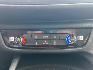 Opel Insignia II Sports Tourer 1.5 Turbo 140KM 2020 Opel Insignia KLIMATYZACJA NAWIGACJA PARKTRONIC KAMERA BLIS TEMPOMAT CZUJN, zdjęcie 9