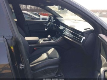 Audi Q8 2020 Audi Q8 Premium Plus 55 TFSI 2020 3.0 Benzyna 335KM, zdjęcie 9