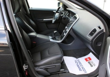 Volvo XC60 I SUV Facelifting 2.0 D4 DRIVE-E 190KM 2015 Volvo XC 60 2.0D 190KM D4 POLIFT Drive-e Salon PL po wym rozrzadu el. klap, zdjęcie 17