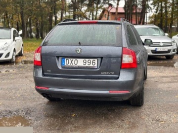 Skoda Octavia II Kombi 1.4 TSI 122KM 2010 Skoda Octavia 1.4 TSI Ambition 122KM 2010r, zdjęcie 9