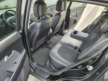 Kia Sportage III SUV 2.0 DOHC 163KM 2011 Kia Sportage 2.0 163 klimatronik, parktronik, zdjęcie 8