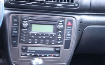 Volkswagen Passat B5 Kombi 1.9 TDI 130KM 2003 Volkswagen Passat Legendarny 1.9 TDI, Grzane fotele, Multifunkcja. 1.9, zdjęcie 6