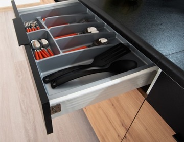 KUCHENNY FRONT ZABUDOWA ZMYWARKI 60CM UKRYTY PANEL