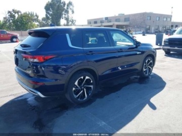 Mitsubishi Outlander III 2024 Mitsubishi Outlander 2024 MITSUBISHI OUTLANDER PHEV SE S-AWC 2.4 Hybryda, zdjęcie 4