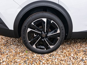 Peugeot 408 2025 Od ręki - Allure e-DCS 1.2 mHEV 145KM / Pakiet Zimowy, Bezpieczeństwo, zdjęcie 16