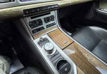 Jaguar XF I Sedan Facelifting 2.2 D 200KM 2013 Jaguar XF auto jak nowe83000kmLUXURY 2.2 Diesel 200KM, zdjęcie 15