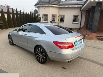 Mercedes Klasa E W212 Coupe 250 CGI BlueEFFICIENCY 204KM 2010 Mercedes E250 CGI BlueEFFICIENCY Automatik Avantgarde 204KM 2010r Zamiana!, zdjęcie 23