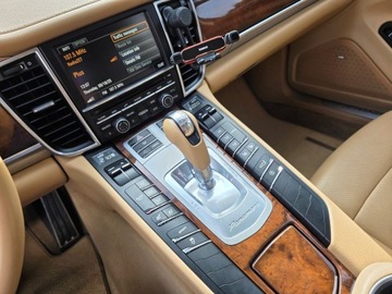 Porsche Panamera I Liftback 3.6 V6 300KM 2011 PORSCHE PANAMERA 4 3.6 V6 PDK, zdjęcie 15