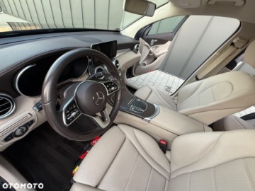 Mercedes GLC C253 2020 Mercedes-Benz GLC Mercedes-Benz GLC 200 4Matic 9G-TRONIC AMG Line Plus 2.0, zdjęcie 22