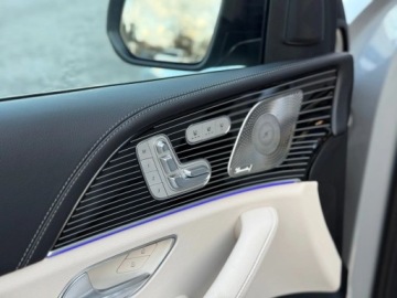 Mercedes GLS X167 SUV Facelifting 3.0 450d 367KM 2025 Mercedes-Benz GLS GLS450d Premium Plus - Manufaktur alpejska szarosc 3.0, zdjęcie 13