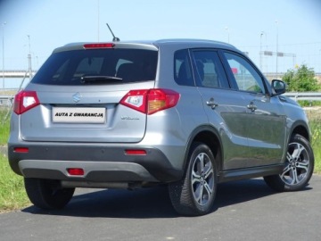 Suzuki Vitara III SUV 1.6 DDiS 120KM 2017 Suzuki Vitara Tempomat Nawigacja Kamera Cofania LED Grzane Fotele 4El., zdjęcie 5