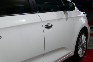 Kia Carens IV Minivan Facelifting 1.7 VGT CRDI 115KM 2017 Kia Carens 1.7 CRDi Lift Navi Panorama Climatr..., zdjęcie 35