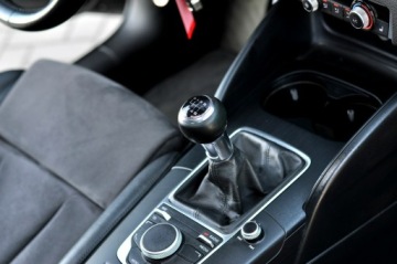 Audi A3 8P Cabriolet 1.6 TDI 105KM 2013 Audi A3 Limousine Xenon Ledy Alcantara Grzana Navi, zdjęcie 19