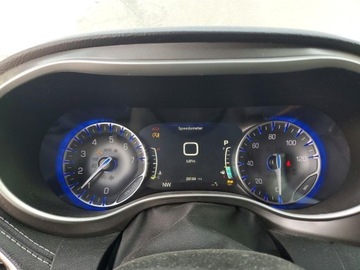 Chrysler Pacifica II 2024 Chrysler Pacifica Touring L 2024 3.6 Benzyna 287KM, zdjęcie 9