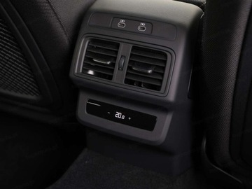 Audi Q5 II SUV Facelifting 2.0 40 TDI 204KM 2025 AUDI Q5 TDI quattro S line Suv 2.0 (204KM) 2025, zdjęcie 17