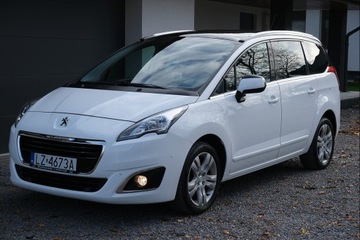 Peugeot 5008 I Minivan Facelifting 2.0 HDi 150KM 2015 Peugeot 5008 FL 2.0 HDi-150KM Allure nawigacja panorama zarejestrowany PL, zdjęcie 2