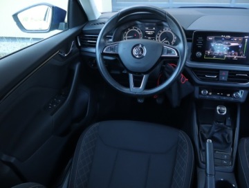 Skoda Kamiq Crossover 1.0 TSI 115KM 2020 Skoda Kamiq 1.0 TSI, Salon Polska, Serwis ASO, zdjęcie 6