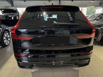 Volvo XC60 II 2025 VOLVO XC60 B5 B AWD Ultra Black Edition Suv 2.0 (264KM) 2025, zdjęcie 5
