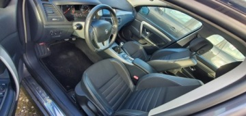 Renault Laguna III Hatchback Phase II 2.0 dCi 130KM 2012 Renault Laguna 2.0 Diesel niski przebieg, zdjęcie 6